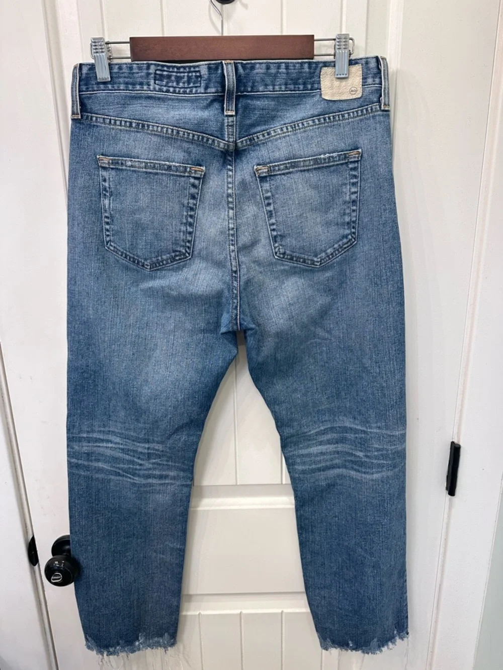 AG Adriano Goldschmied The Sloan Vintage Straight Leg Crop Distressed Jeans29 - Picture 9 of 10